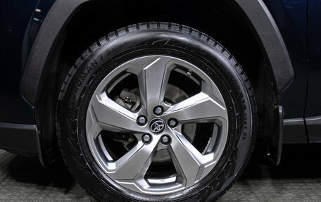 Toyota RAV4, 2019 год, 2 698 000 рублей, 25 фотография