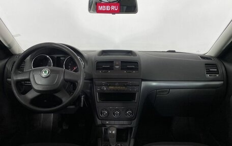 Skoda Yeti I рестайлинг, 2011 год, 990 000 рублей, 15 фотография