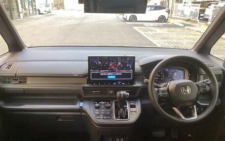 Honda Stepwgn, 2024 год, 2 790 020 рублей, 6 фотография