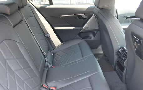 BMW 5 серия, 2025 год, 6 065 311 рублей, 11 фотография