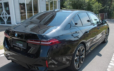 BMW 5 серия, 2025 год, 6 065 311 рублей, 16 фотография