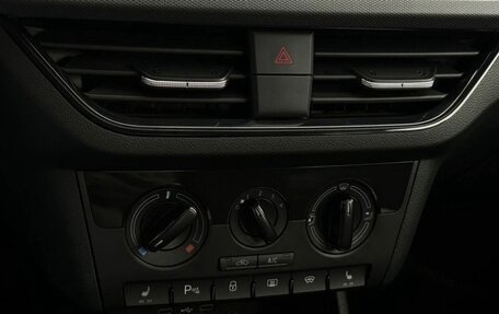 Skoda Rapid II, 2022 год, 1 500 000 рублей, 11 фотография