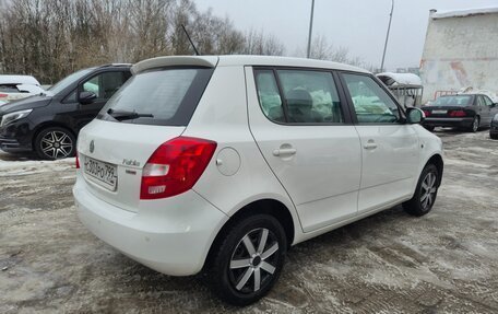 Skoda Fabia II, 2011 год, 590 000 рублей, 4 фотография