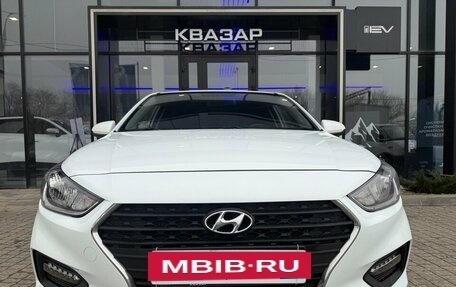 Hyundai Solaris II рестайлинг, 2017 год, 1 169 000 рублей, 2 фотография