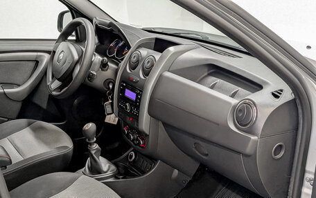 Renault Duster I рестайлинг, 2017 год, 1 440 000 рублей, 11 фотография