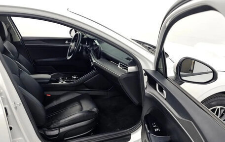 KIA K5, 2022 год, 14 фотография