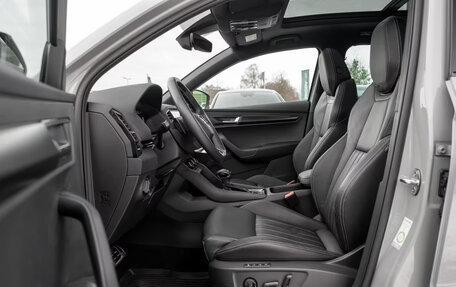 Skoda Karoq I, 2023 год, 2 400 000 рублей, 6 фотография