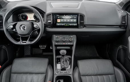 Skoda Karoq I, 2023 год, 2 400 000 рублей, 7 фотография