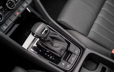 Skoda Karoq I, 2023 год, 2 400 000 рублей, 11 фотография