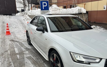 Audi A4, 2017 год, 2 200 000 рублей, 7 фотография