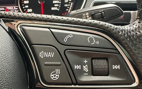 Audi A4, 2017 год, 2 200 000 рублей, 22 фотография