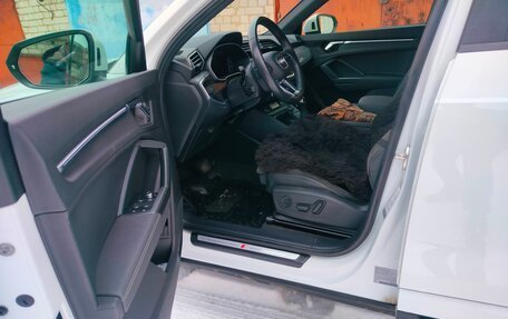 Audi Q3, 2021 год, 3 000 000 рублей, 3 фотография