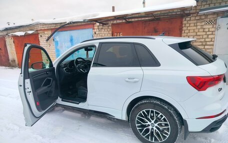 Audi Q3, 2021 год, 3 000 000 рублей, 4 фотография