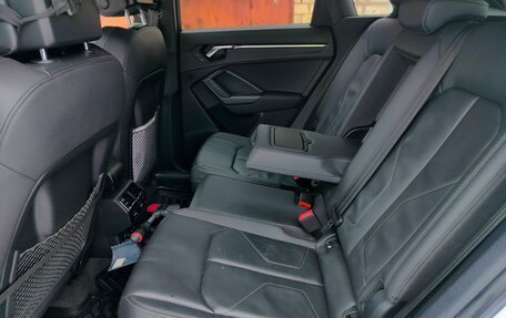 Audi Q3, 2021 год, 3 000 000 рублей, 5 фотография