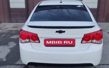 Chevrolet Cruze II, 2011 год, 610 000 рублей, 4 фотография