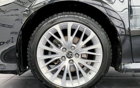 Toyota Camry, 2019 год, 3 070 000 рублей, 10 фотография