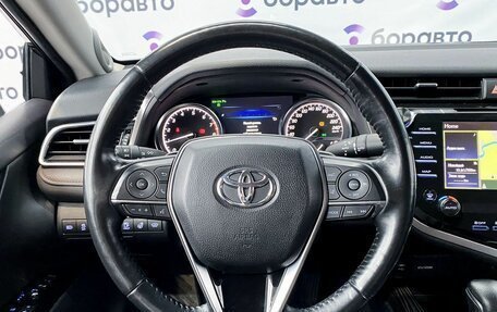 Toyota Camry, 2019 год, 3 070 000 рублей, 9 фотография