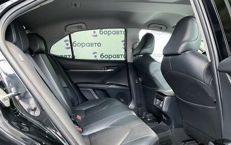Toyota Camry, 2019 год, 3 070 000 рублей, 13 фотография