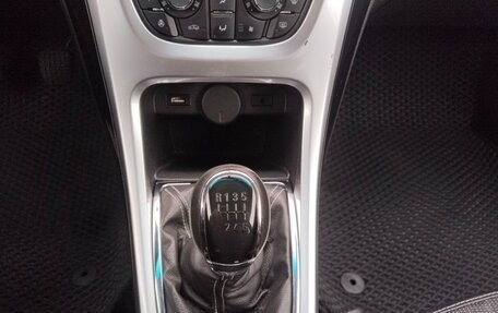 Opel Astra J, 2013 год, 870 000 рублей, 10 фотография