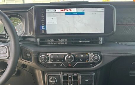 Jeep Wrangler, 2025 год, 14 990 000 рублей, 13 фотография