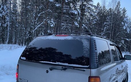 Chevrolet Tahoe II, 2002 год, 1 650 000 рублей, 4 фотография