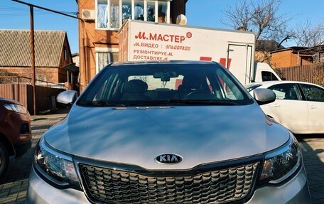 KIA Rio III рестайлинг, 2016 год, 1 330 000 рублей, 1 фотография