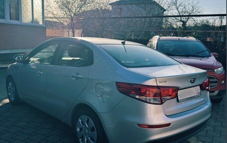 KIA Rio III рестайлинг, 2016 год, 1 330 000 рублей, 6 фотография