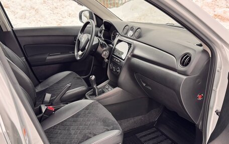 Suzuki Vitara II рестайлинг, 2019 год, 1 820 000 рублей, 18 фотография