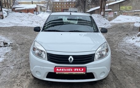Renault Sandero I, 2011 год, 670 000 рублей, 2 фотография
