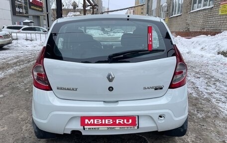 Renault Sandero I, 2011 год, 670 000 рублей, 5 фотография