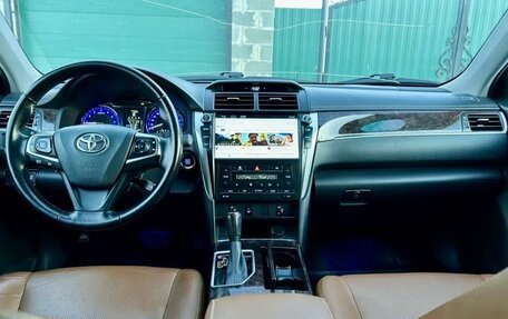 Toyota Camry, 2016 год, 2 380 000 рублей, 14 фотография