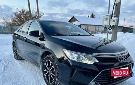 Toyota Camry, 2016 год, 2 380 000 рублей, 8 фотография