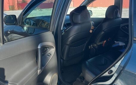 Toyota RAV4, 2006 год, 1 120 000 рублей, 8 фотография