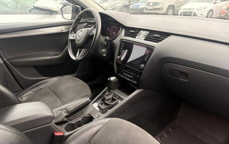 Skoda Octavia, 2018 год, 1 999 900 рублей, 6 фотография