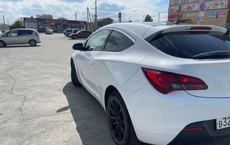 Opel Astra J, 2013 год, 680 000 рублей, 9 фотография