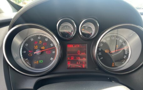 Opel Astra J, 2013 год, 680 000 рублей, 24 фотография