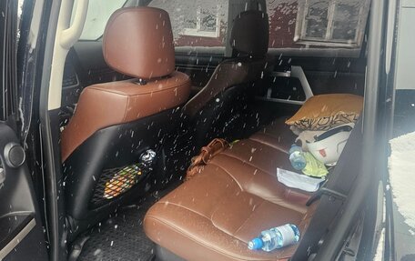 Toyota Land Cruiser 200, 2018 год, 6 200 000 рублей, 10 фотография