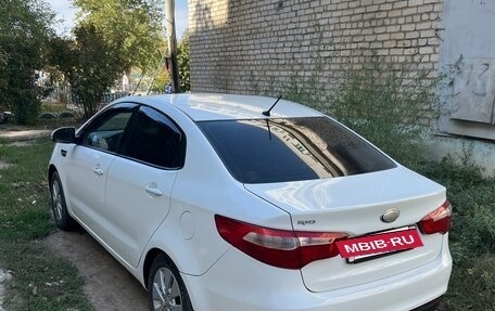 KIA Rio III рестайлинг, 2013 год, 645 000 рублей, 3 фотография