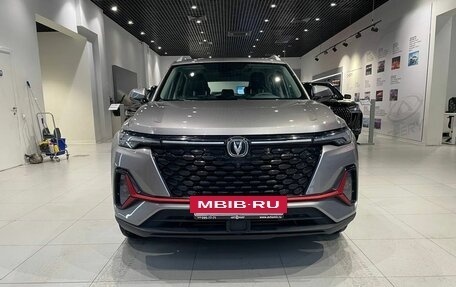 Changan CS35 Plus, 2023 год, 1 950 000 рублей, 2 фотография