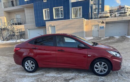 Hyundai Solaris II рестайлинг, 2011 год, 730 000 рублей, 6 фотография