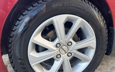 Hyundai Solaris II рестайлинг, 2011 год, 730 000 рублей, 20 фотография