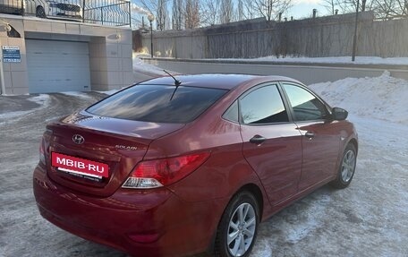 Hyundai Solaris II рестайлинг, 2011 год, 730 000 рублей, 7 фотография