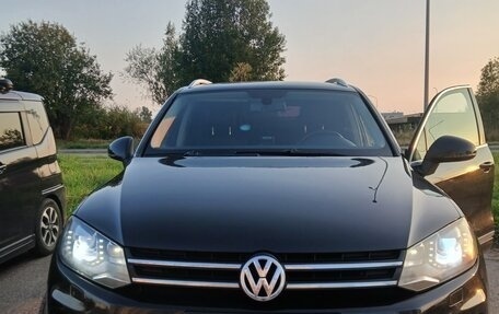 Volkswagen Touareg III, 2012 год, 2 400 000 рублей, 3 фотография