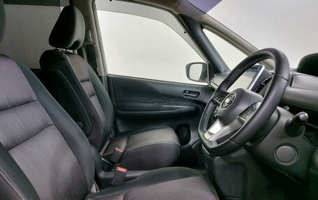 Nissan Serena IV, 2016 год, 2 020 000 рублей, 13 фотография