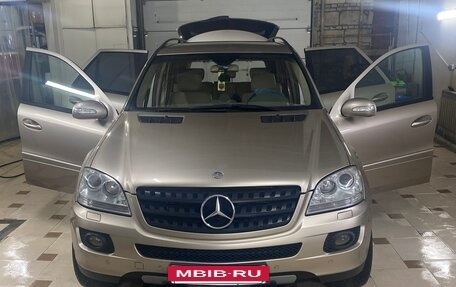 Mercedes-Benz M-Класс, 2005 год, 1 100 000 рублей, 5 фотография