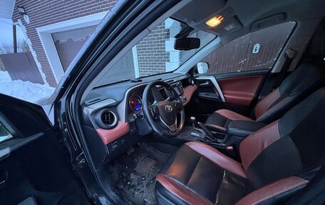 Toyota RAV4, 2015 год, 1 750 000 рублей, 8 фотография