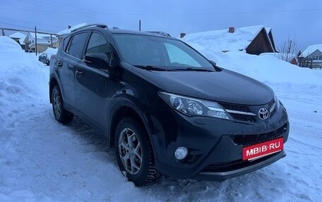 Toyota RAV4, 2015 год, 1 750 000 рублей, 12 фотография