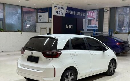 Honda Fit, 2022 год, 1 310 000 рублей, 4 фотография