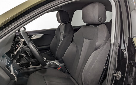 Audi A4, 2019 год, 3 382 500 рублей, 20 фотография