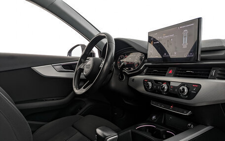 Audi A4, 2019 год, 3 382 500 рублей, 26 фотография